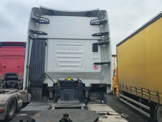 Седельный тягач IVECO Stralis 2021 года б/у фото 6