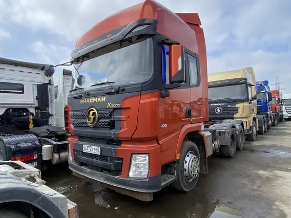 Седельный тягач Shacman SX42584V324 2022 года б/у фото 3