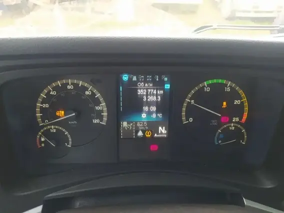 Седельный тягач Mercedes-Benz Actros 2022 года б/у фото 13