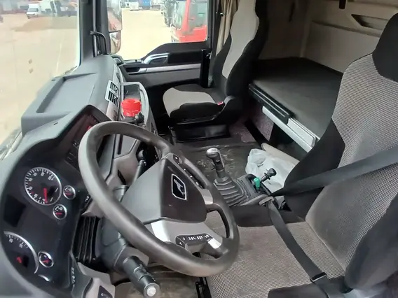 Седельный тягач MAN TGX 2020 года б/у фото 10