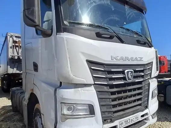 Седельный тягач Камаз 5490 2021 года б/у