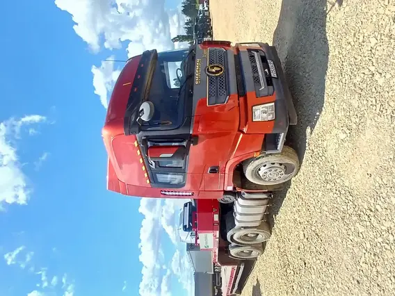 Седельный тягач Shacman SX42584V324 2022 года б/у фото 6