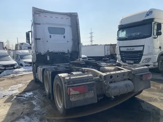 Седельный тягач Mercedes-Benz Actros 2022 года б/у фото 5