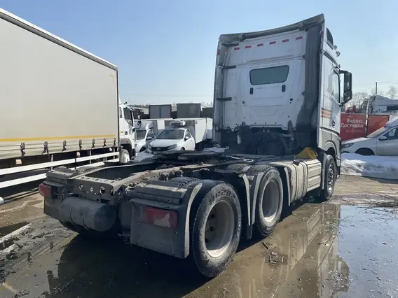 Седельный тягач Mercedes-Benz Actros 2022 года б/у фото 7