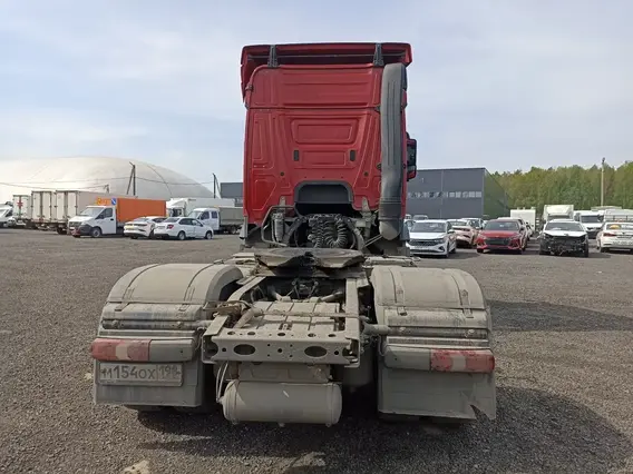 Седельный тягач Mercedes-Benz Actros 2022 года б/у фото 6
