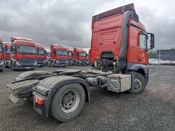 Седельный тягач Mercedes-Benz Actros 2022 года б/у фото 7