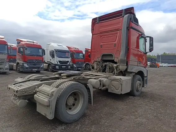 Седельный тягач Mercedes-Benz Actros 2022 года б/у фото 7