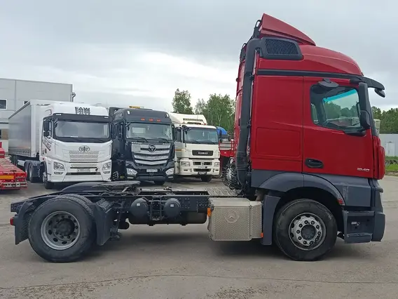 Седельный тягач Mercedes-Benz Actros 2022 года б/у фото 7