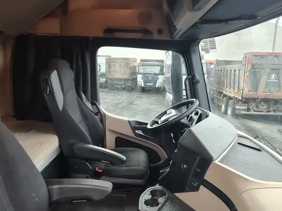 Седельный тягач Mercedes-Benz Actros 2021 года б/у фото 13