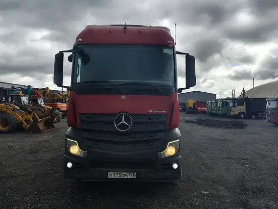 Седельный тягач Mercedes-Benz Actros 2021 года б/у фото 2