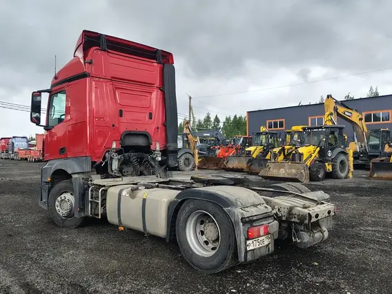 Седельный тягач Mercedes-Benz Actros 2021 года б/у фото 5