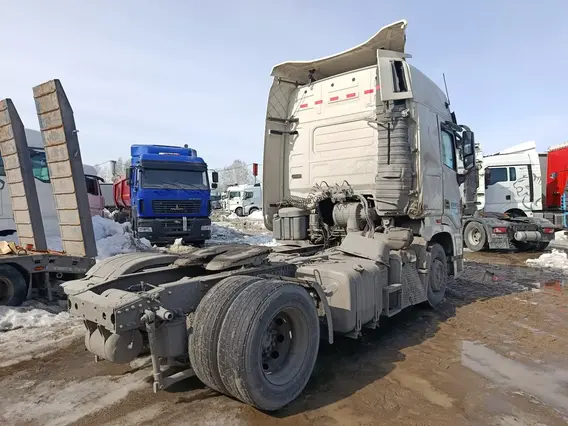 Седельный тягач Dongfeng DFH4180 2023 года б/у фото 7