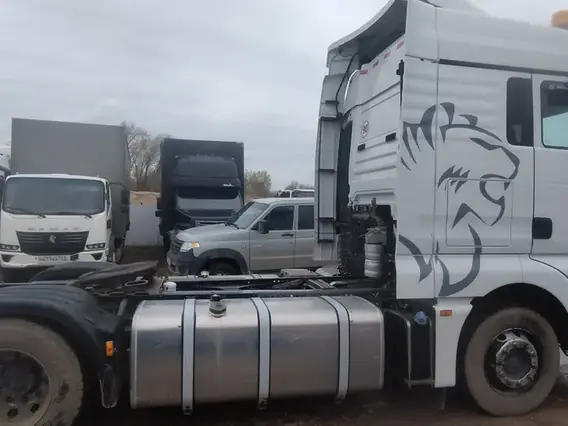 Седельный тягач SITRAK c7h 2023 года б/у фото 7