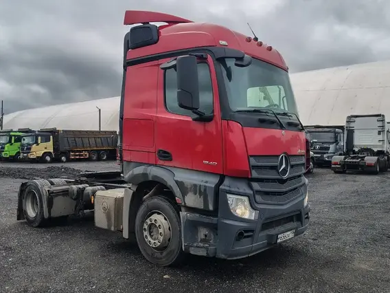 Седельный тягач Mercedes-Benz Actros 2021 года б/у