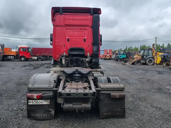 Седельный тягач Mercedes-Benz Actros 2021 года б/у фото 6