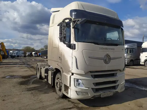Седельный тягач Dongfeng DFH4180 2023 года б/у
