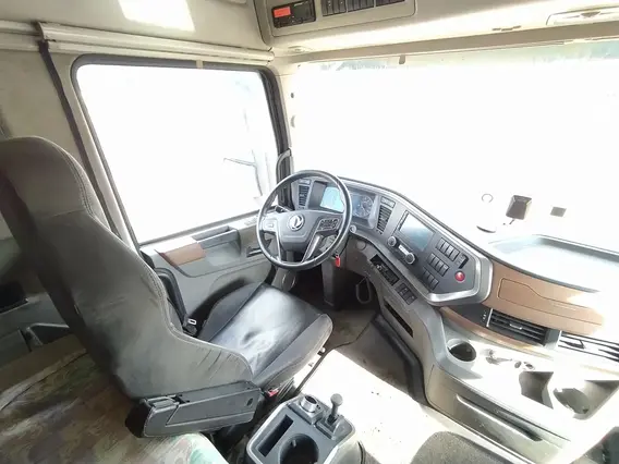 Седельный тягач Dongfeng DFH4180 2023 года б/у фото 17