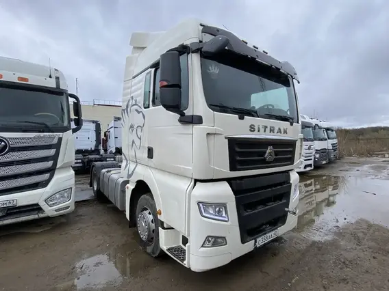 Седельный тягач SITRAK c7h 2023 года б/у