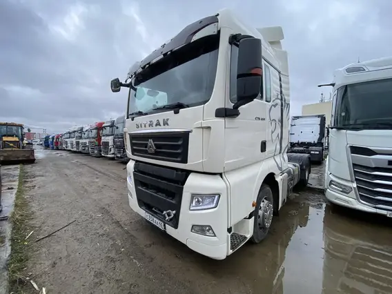 Седельный тягач SITRAK c7h 2023 года б/у фото 3
