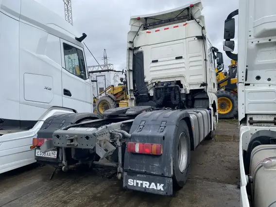 Седельный тягач SITRAK c7h 2023 года б/у фото 8