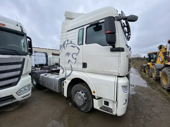 Седельный тягач SITRAK c7h 2023 года б/у фото 10