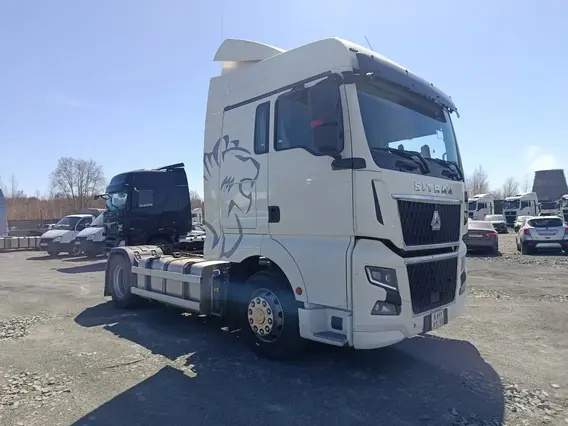 Седельный тягач SITRAK C7H MAX 2023 года б/у