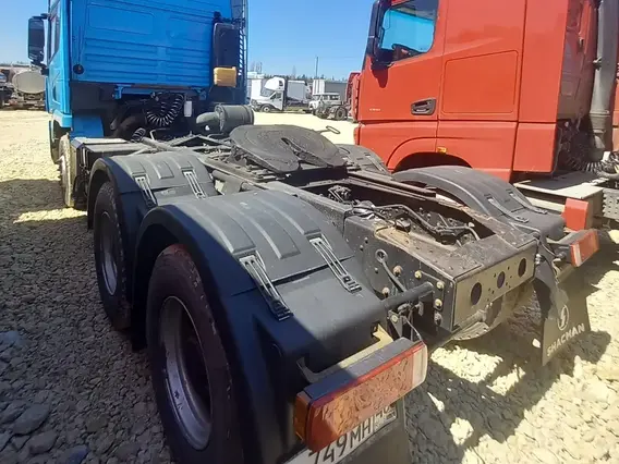 Седельный тягач Shacman X3000 6x4 (SX42584V324) 2023 года б/у фото 4
