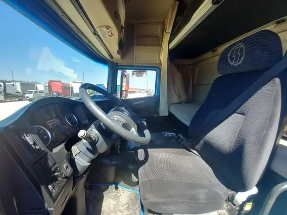 Седельный тягач Shacman X3000 6x4 (SX42584V324) 2023 года б/у фото 8