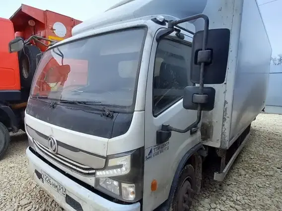 Изотермический фургон Dongfeng C80N 2023 года б/у