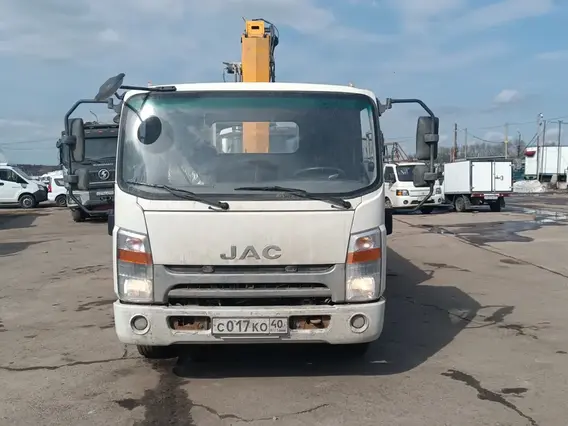 Бортовой грузовик JAC N90L XCMG SQ568RU-4 2023 года б/у фото 2