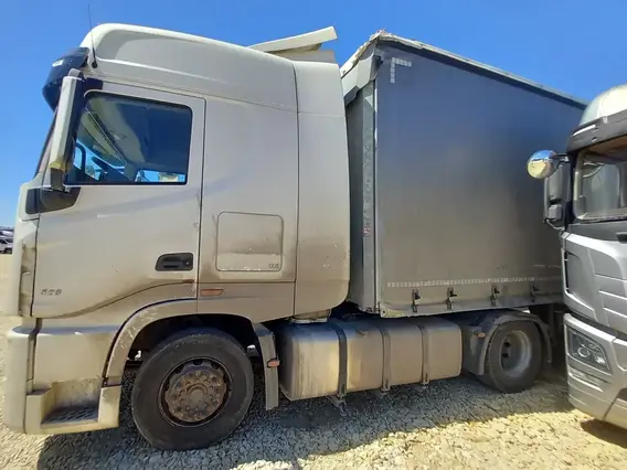 Седельный тягач Dongfeng DFH4180 2023 года б/у фото 8