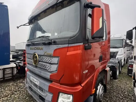 Седельный тягач Shacman SX42584V324 2022 года б/у