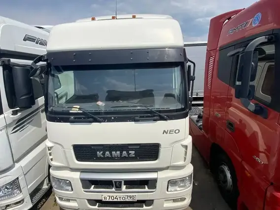 Седельный тягач Камаз 5490 2019 года б/у фото 3