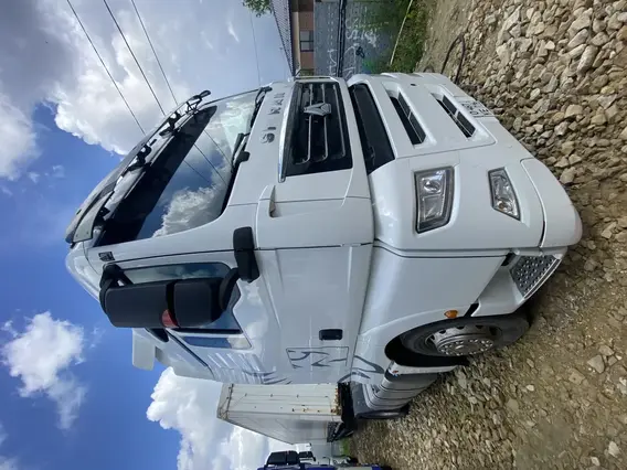 Седельный тягач SITRAK c7h 2023 года б/у фото 4