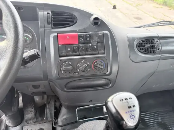 Бортовой JAC N200 2023 года б/у фото 9
