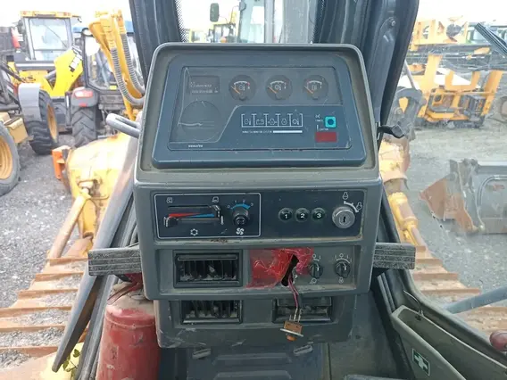 Бульдозер KOMATSU D85ESS-2A 2018 года б/у фото 11