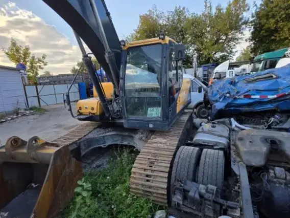 Экскаватор HYUNDAI R225LVS 2022 года б/у