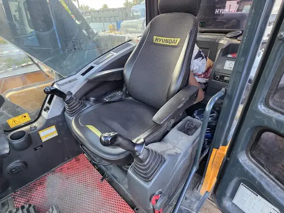 Экскаватор HYUNDAI R225LVS 2022 года б/у фото 15