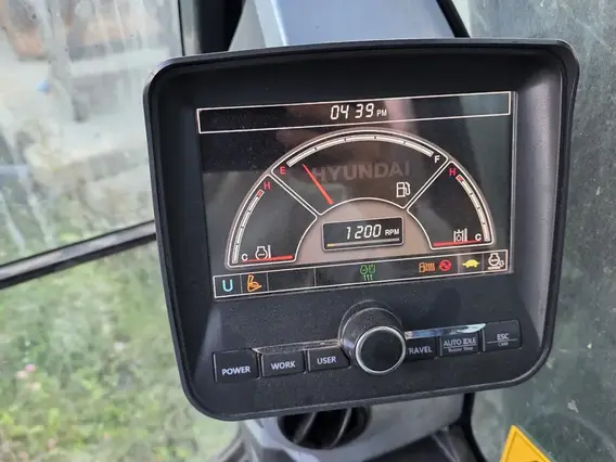 Экскаватор HYUNDAI R225LVS 2022 года б/у фото 17