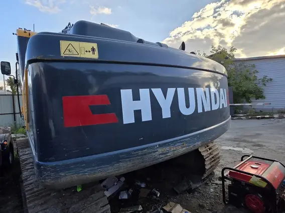 Экскаватор HYUNDAI R225LVS 2022 года б/у фото 7