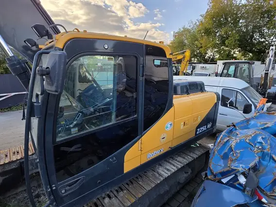 Экскаватор HYUNDAI R225LVS 2022 года б/у фото 9