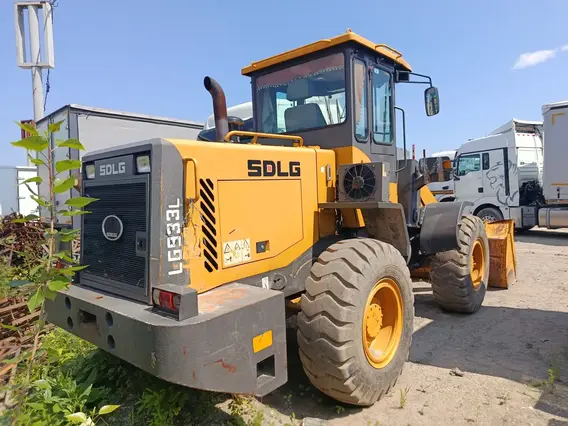 Фронтальный погрузчик SDLG LG933L 2020 года б/у фото 5