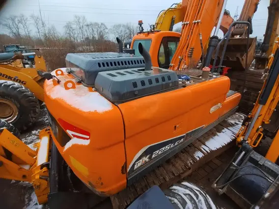 Экскаватор DOOSAN DX225LCA-7M 2023 года б/у фото 5