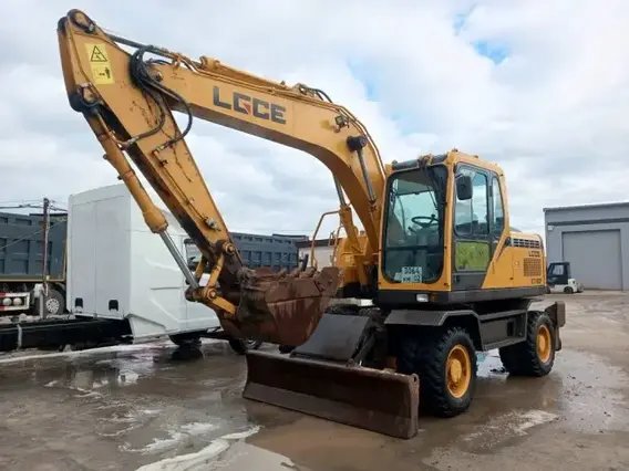Экскаватор LGCE E7150F 2023 года б/у