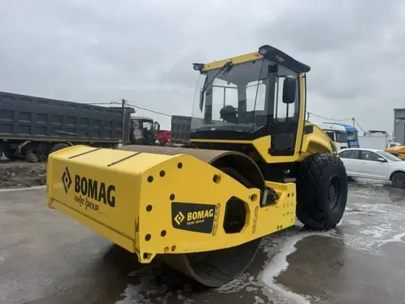 Каток BOMAG BW 218 D-5 SL 2024 года б/у