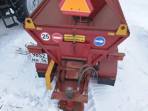 Пескоразбрасыватель полуприцепной ЛИДСЕЛЬМАШ Л-415 2023 года б/у фото 6