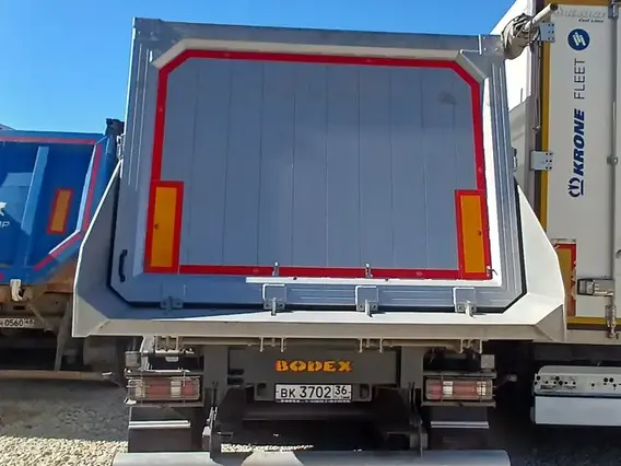 Самосвальный полуприцеп Bodex KIS 4WA1 2023 года б/у фото 6