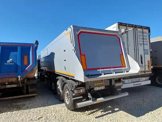 Самосвальный полуприцеп Bodex KIS 4WA1 2023 года б/у