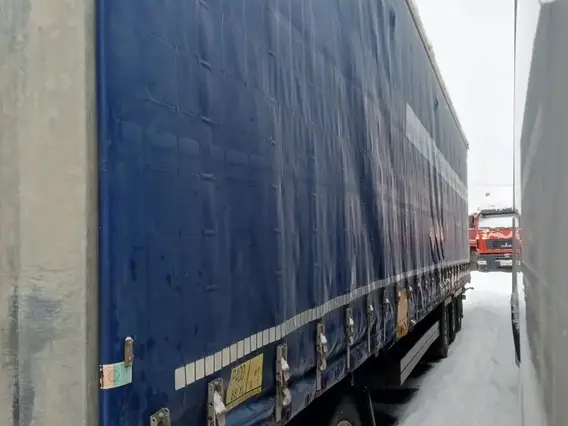 Тентованный полуприцеп Schmitz SCS 24/L - 13.62 MEGA 2019 года б/у фото 8