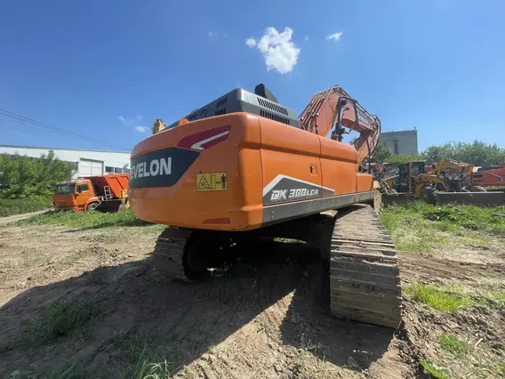 Экскаватор Develon (Doosan) DX300LCA7M 2023 года б/у фото 6